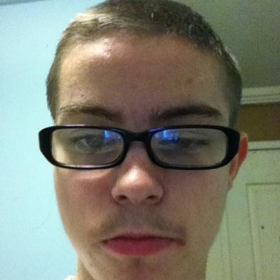 Profile Picture of James Bissell (@littllejamess) on Twitter