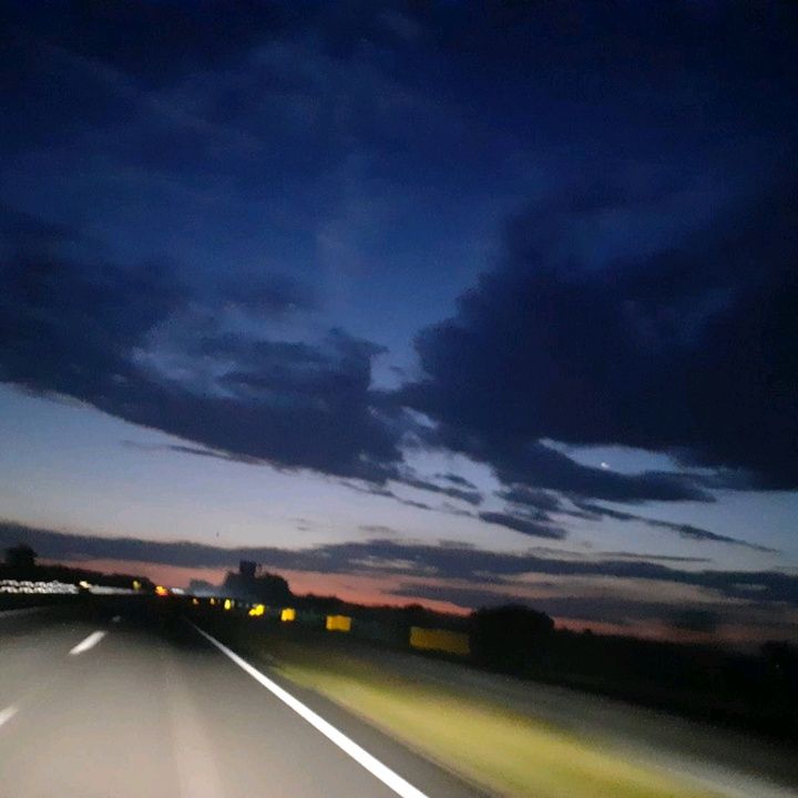 Profile Picture of HilaryFarrell (@folsouxfe1p) on Tiktok