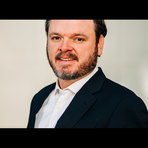 Profile Picture of Michael Von lehman (@michaeltvl) on Poshmark