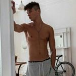 Profile Picture of albert_chamine_10 (@martin_goveia3) on Instagram