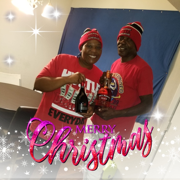 Aurellia Cole - Poshmark Profile Picture of Aurellia Cole (@aurellia86) on Poshmark