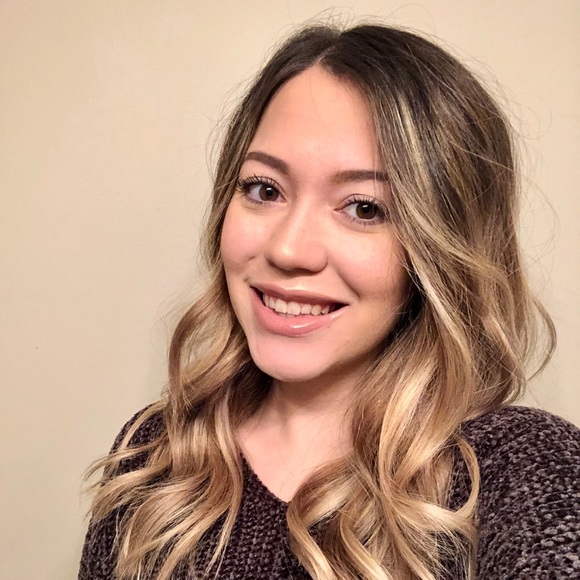 Sydnee Jones - Poshmark Profile Picture of Sydnee Jones (@jonessydnee) on Poshmark