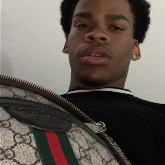 Profile Picture of Brandon Jean (@branbj923_) on Poshmark