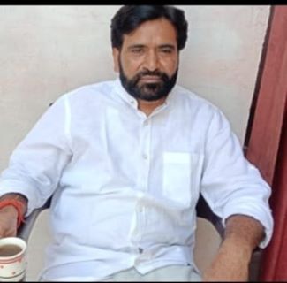 Profile Picture of Arun Tripathi (@Arun-Tripathi) on Facebook