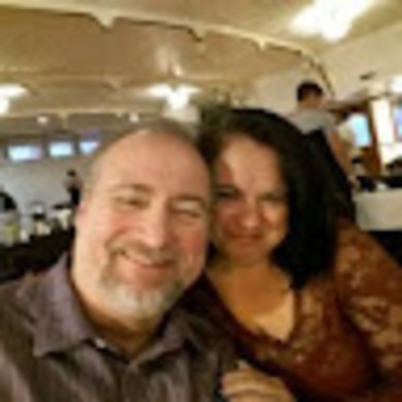 Profile Picture of Bruce Phillips (@bruester1960) on Poshmark