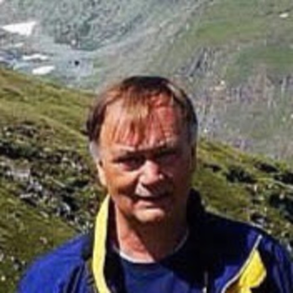 Profile Picture of David Barnes (@ldavidbarnes) on Poshmark