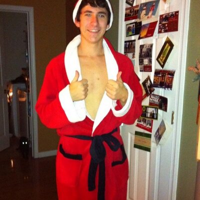 Profile Picture of Brian Ross Dallman (@Ross13boy) on Twitter