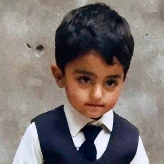 Profile Picture of Azmat Farooq (@AzmatFarooq19) on Twitter