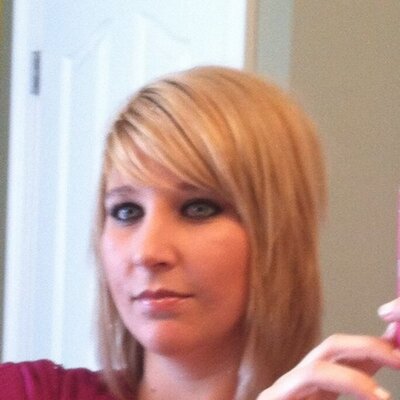 Profile Picture of Amy Breaux Luther (@Abluther27) on Twitter