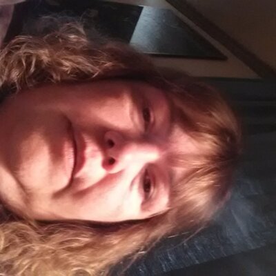 Profile Picture of Teri Dobbs (@dreamyparadice) on Twitter