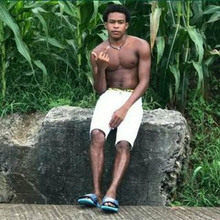 Derron Noel - Facebook Profile Picture of Derron Noel (@derron.noel.35) on Facebook