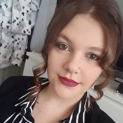 Profile Picture of Monique (Ann Summers) (@MoniqueSnashall) on Twitter