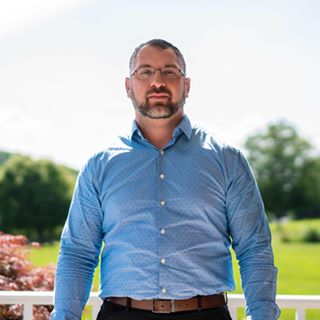 Jess Bousa - Facebook Profile Picture of Jess Bousa (@jessbousa) on Facebook