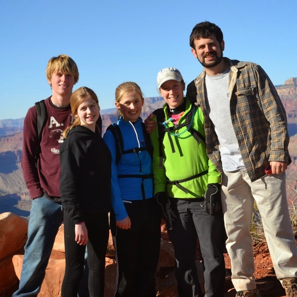 Profile Picture of Natalie Amidon (@namidon12) on Poshmark