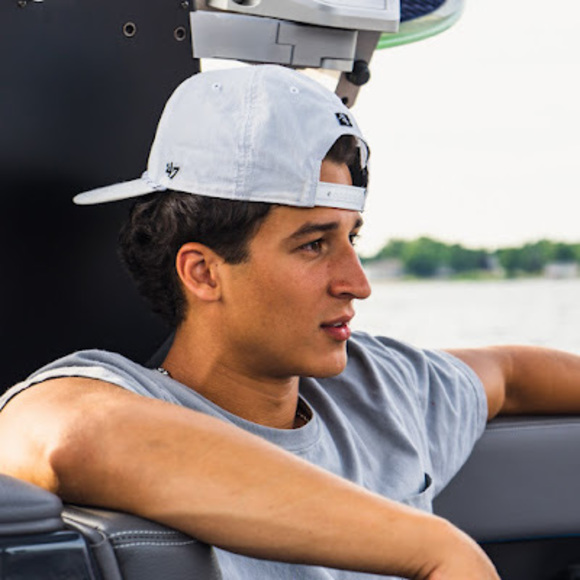 Profile Picture of Benjamin Tamayo (@bentamayo55) on Poshmark