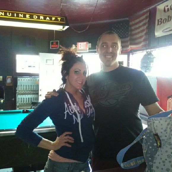 Profile Picture of Jeannie Nicholson (@skellys44happy) on Poshmark