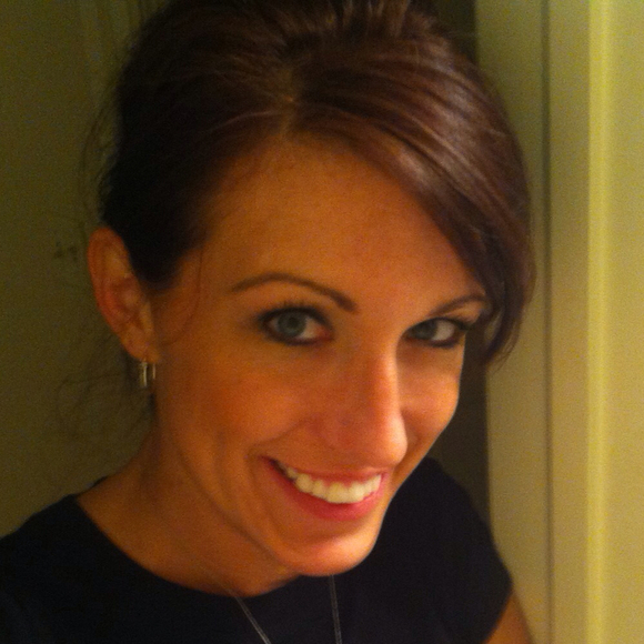 Profile Picture of Jessica Green (@ribbit89) on Poshmark