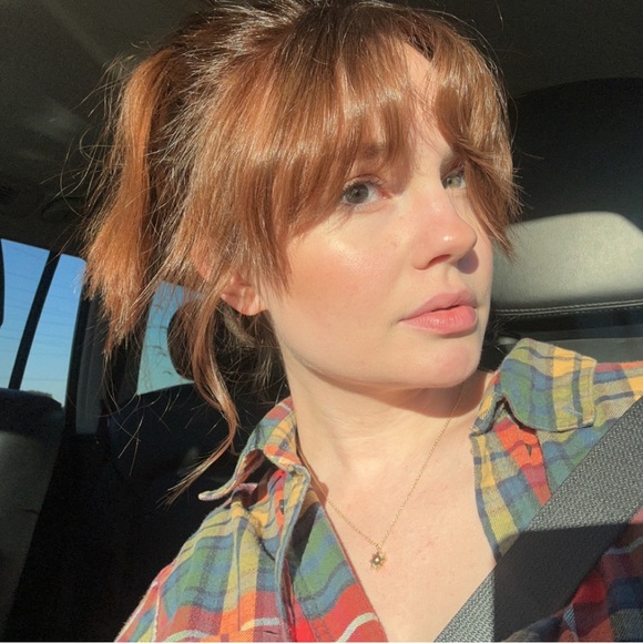 Profile Picture of Lucy Rowley (@lrowley6) on Poshmark