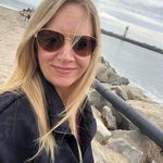 Profile Picture of Jennifer Floyd Larson (@mizlarson) on Instagram