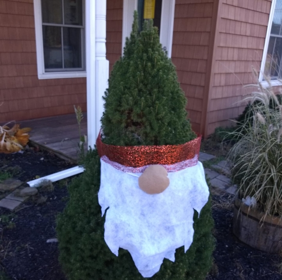 Profile Picture of Jessi Winburn (@mordechai_5) on Poshmark