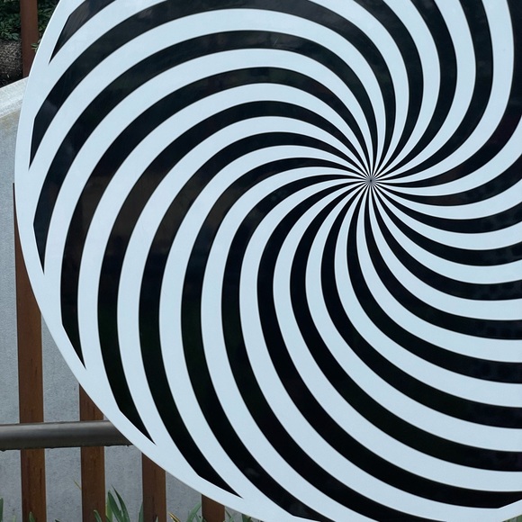 Profile Picture of Ernest Gonzalez (@ernestgonzal513) on Poshmark