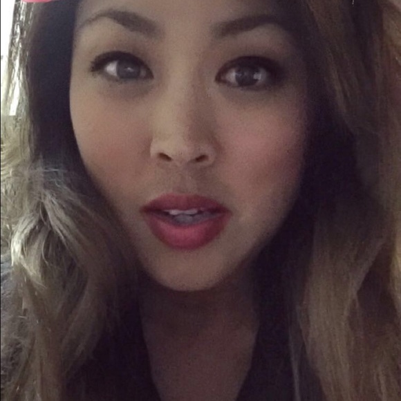 Jenna Rosa - Poshmark Profile Picture of Jenna Rosa (@jennayama) on Poshmark