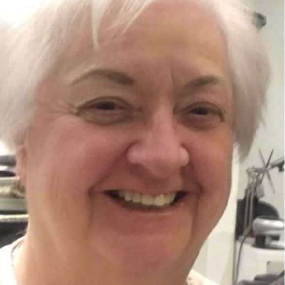 Profile Picture of Ann Tahaney (@annt1948) on Poshmark