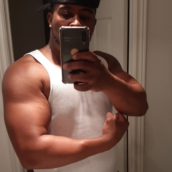 Chris Babb - Poshmark Profile Picture of Chris Babb (@chrisbabb598) on Poshmark