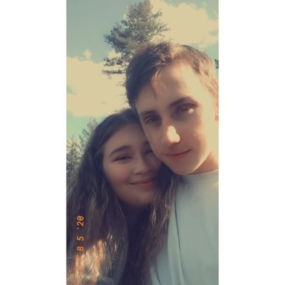 Profile Picture of Aliya Fatone (@afatone27) on Poshmark