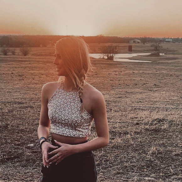 Profile Picture of Kayla shae Branstetter (@kaylashae525) on Poshmark