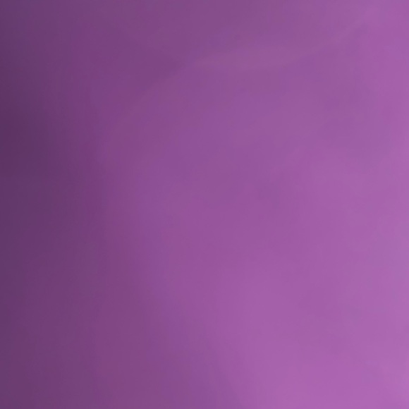 Profile Picture of Yazmin Rivera (@riveraflower12) on Poshmark