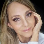 Profile Picture of Claudia Franco (@sobresessentar) on Instagram