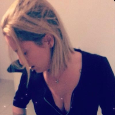 Profile Picture of Anne Laure Faucher (@FaucherLaure) on Twitter