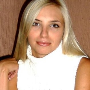 Profile Picture of Delphine Wells (@443503893) on Myspace