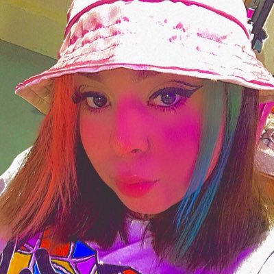 Profile Picture of Damon Salvatore Stan Account (@hallahenke) on Twitter