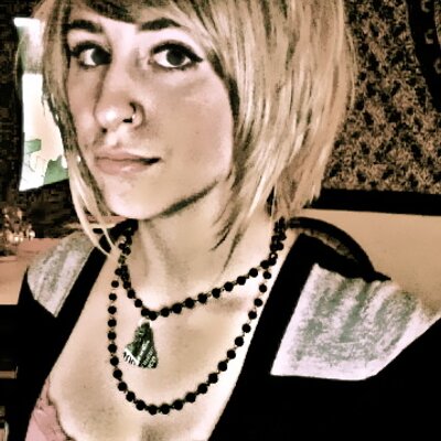 Profile Picture of Alice Vladimir (@vLadymir) on Twitter