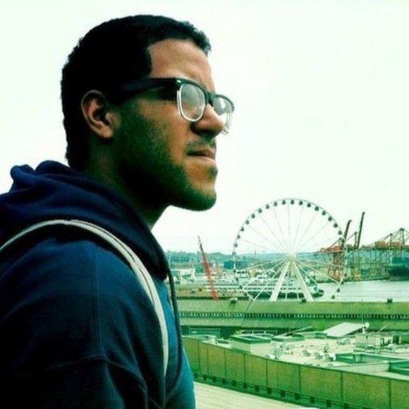 Profile Picture of Benjamin Woody (@benwdy127) on Poshmark