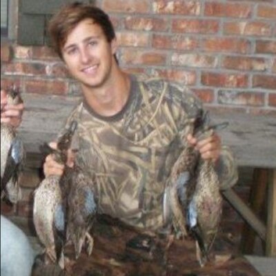 Profile Picture of Roger Laughlin (@rlaughlin_04) on Twitter