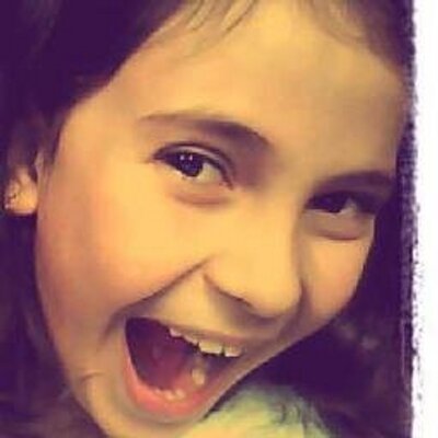 Profile Picture of Alice.Raposo (@alice_raposo) on Twitter