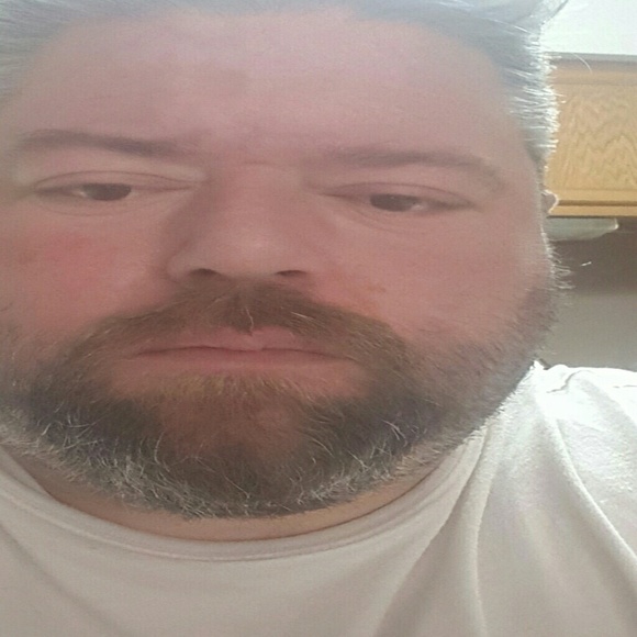 Profile Picture of Chad Clement (@chad3423) on Poshmark