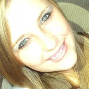 Profile Picture of Madison Vinson (@madison_suzanne) on Myspace