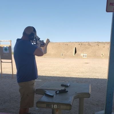 Profile Picture of Dan Sturm (@Maverickdan520) on Twitter