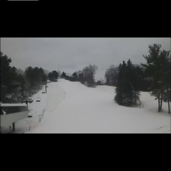 Profile Picture of Devin Colon (@devincolon) on Poshmark