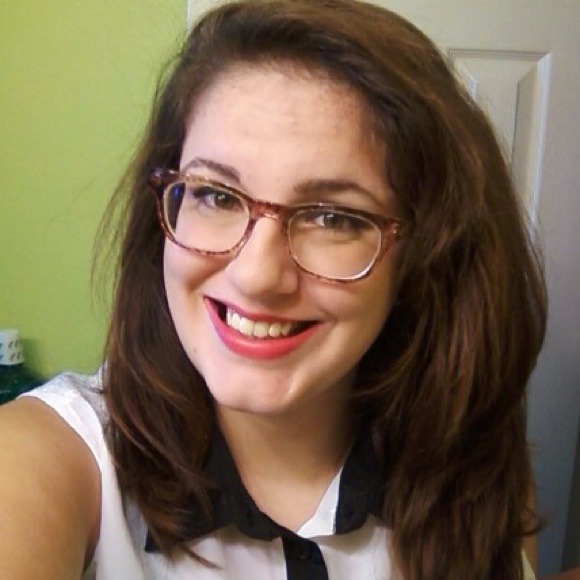 Profile Picture of Maddy Hannagan (@holoceneee) on Poshmark