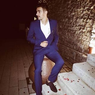 Emir Mujkanovic - Facebook Profile Picture of Emir Mujkanovic (@emir.mujkanovic.3) on Facebook