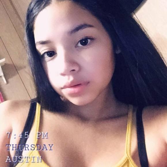 Profile Picture of Angela Alejandro (@angelaalejandro) on Poshmark