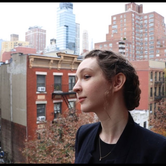 Profile Picture of Danielle Pigeon (@dmp555) on Poshmark