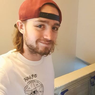Profile Picture of Andy Hewitt (@Andyhewitt95) on Twitter