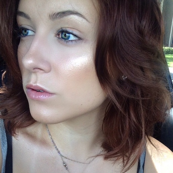 Profile Picture of Tori Spencer (@spencertori) on Poshmark