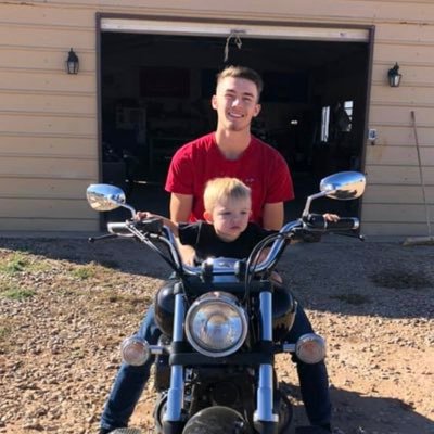 Profile Picture of Mitchell Lester (@MitchellLeste20) on Twitter